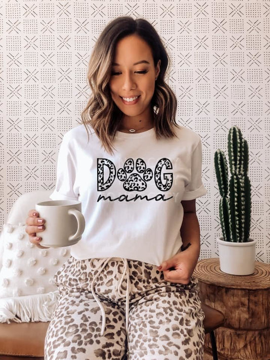 DOG MAMA TEE IN LEOPARD PRINT